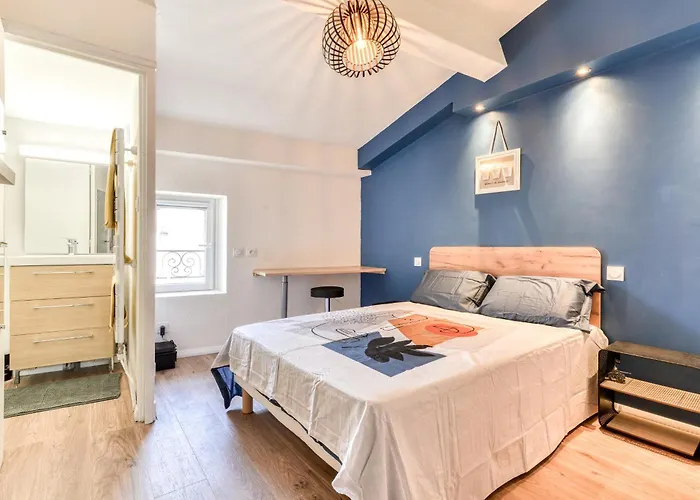 Cote Palais 2-Climatise-Netflix-Fibre